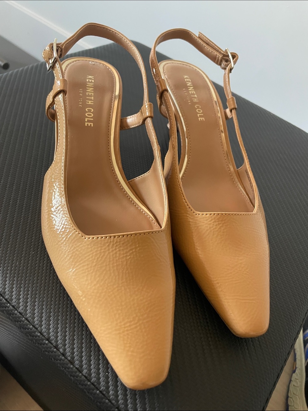 Kenneth Cole Melissa Slingbacks